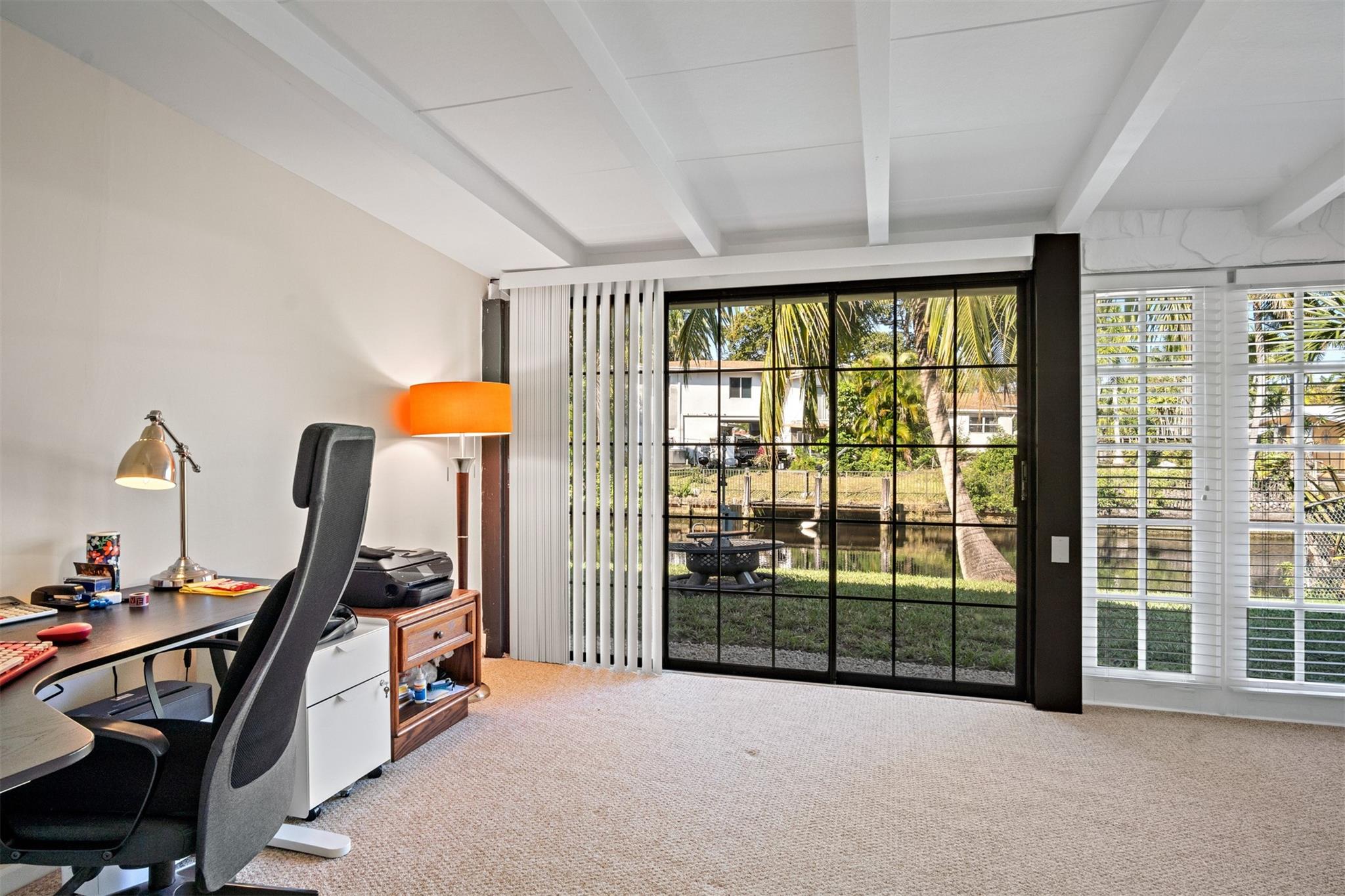 LAUDERDALE ISLES - Residential