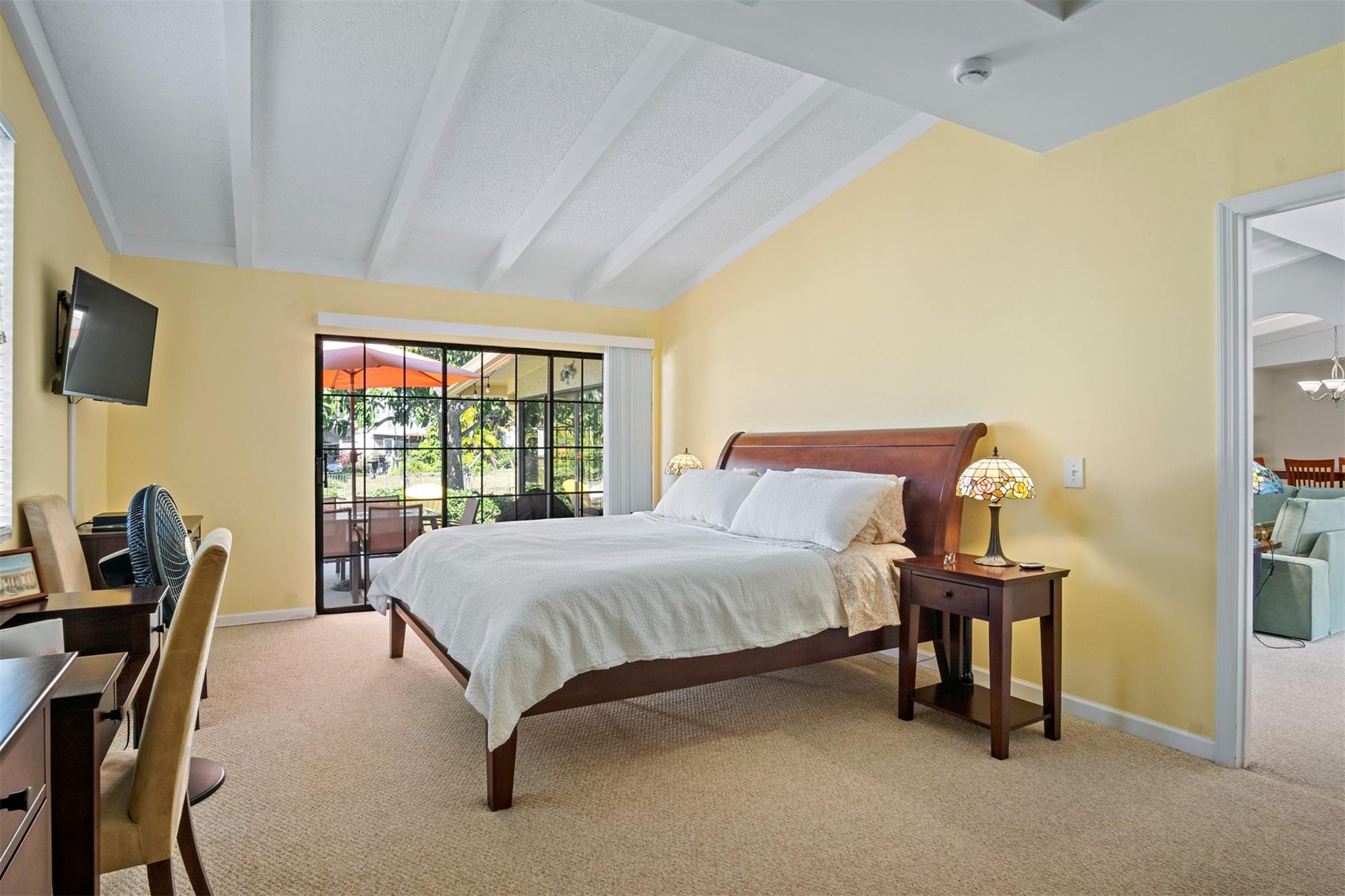 LAUDERDALE ISLES - Residential