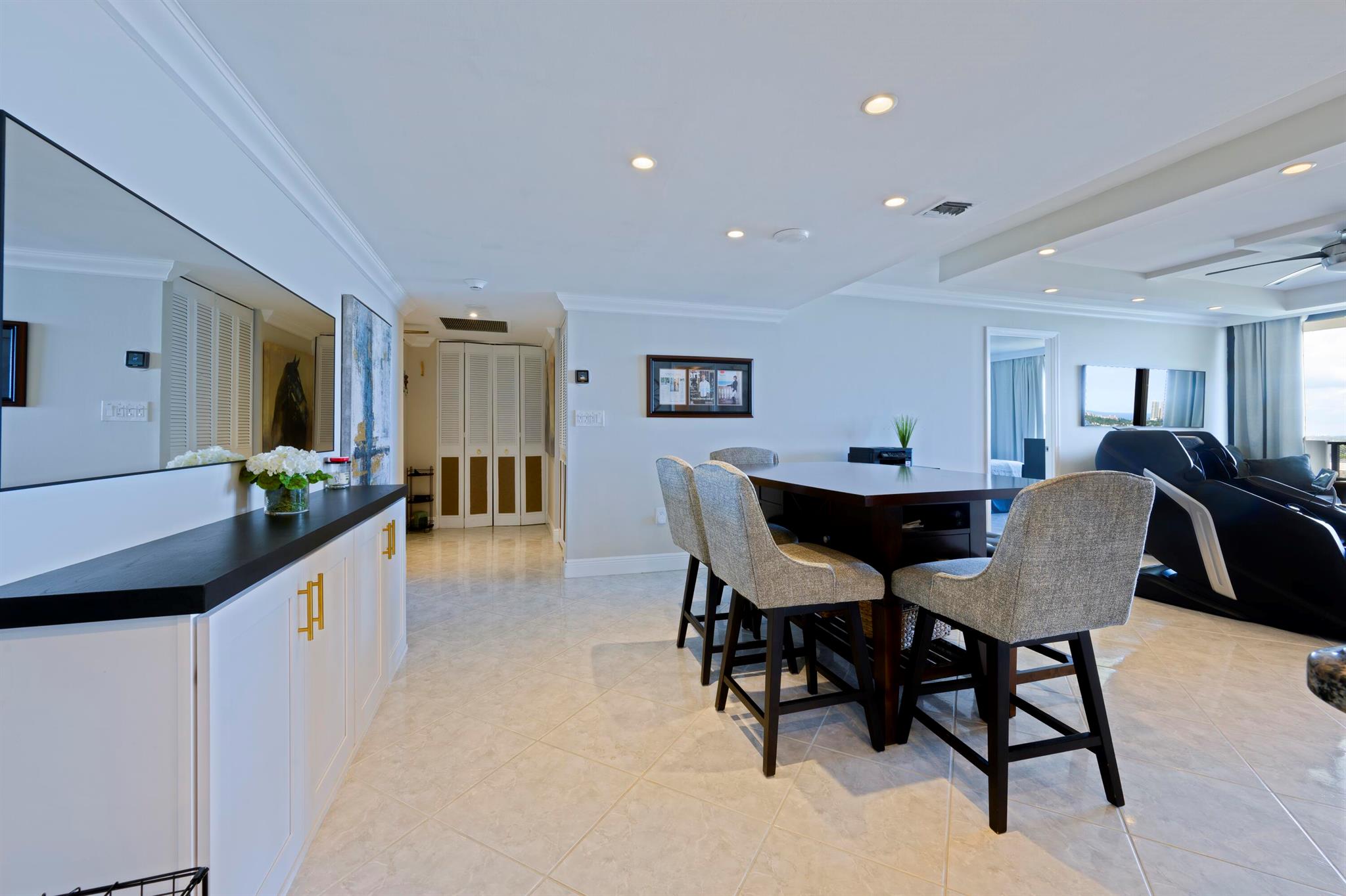 View photos, virtual tours, details... 5600 N Flagler Drive 1906