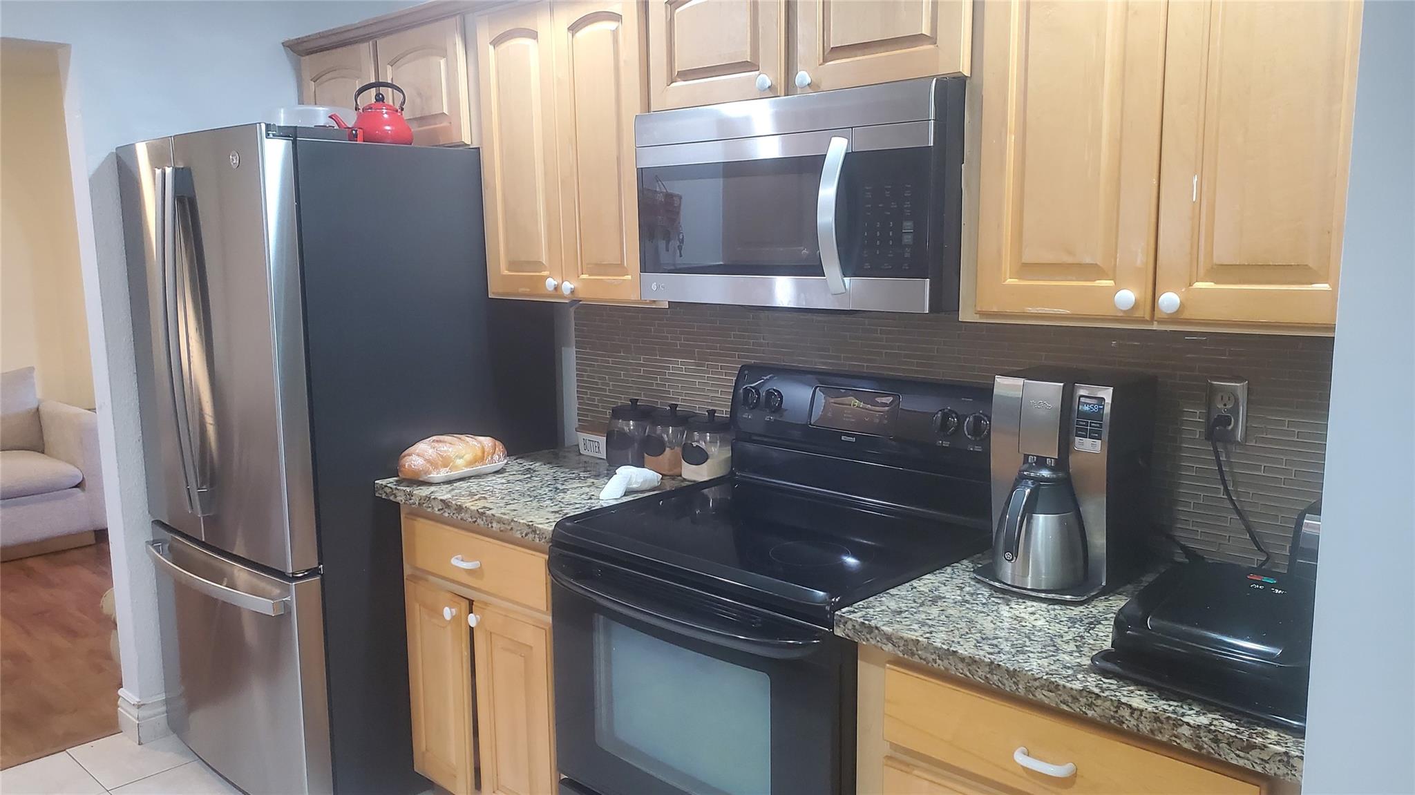 Deerfield Beach Gardens 4 - Residential Lease