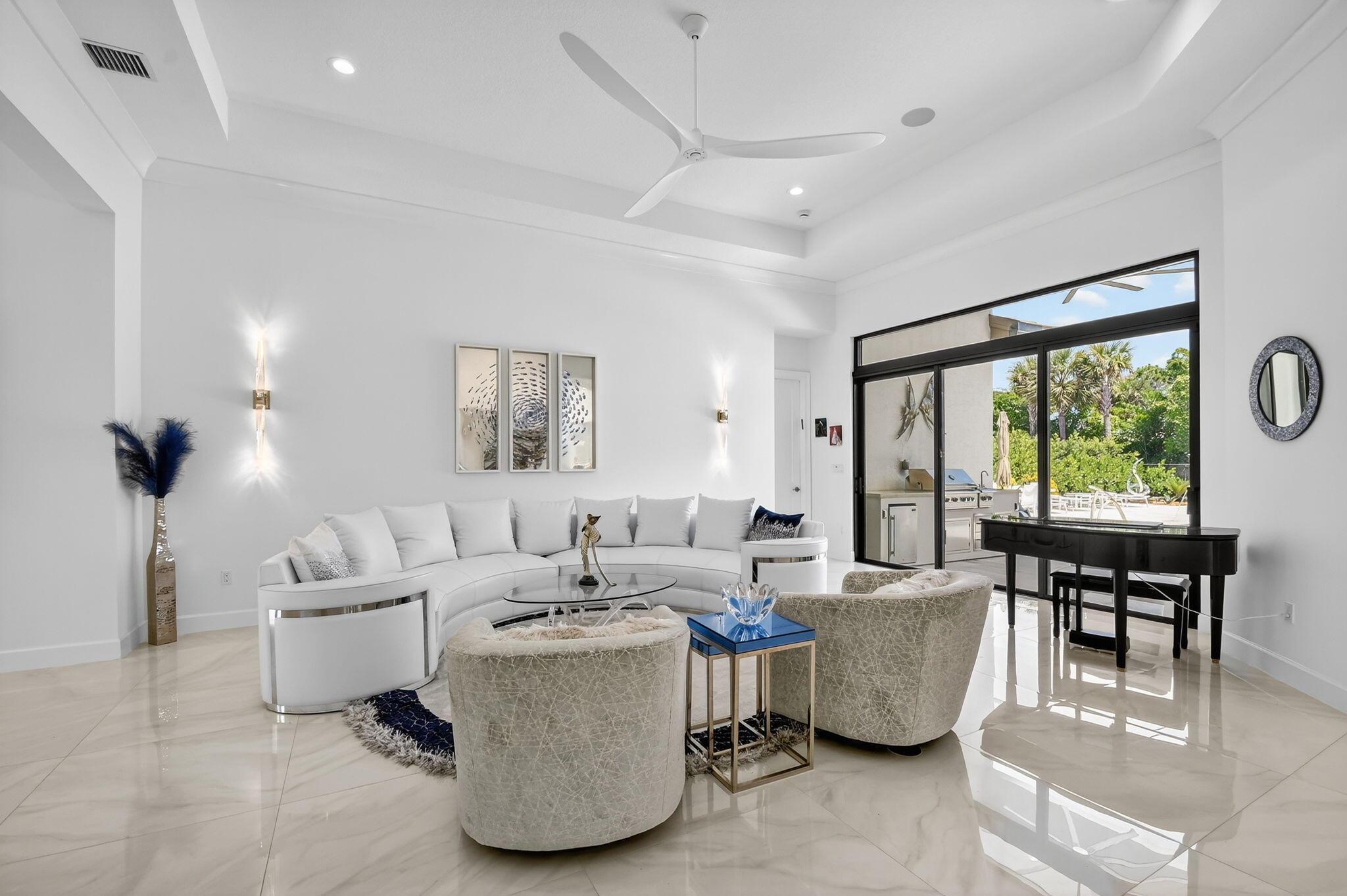 Valencia Grand - Residential