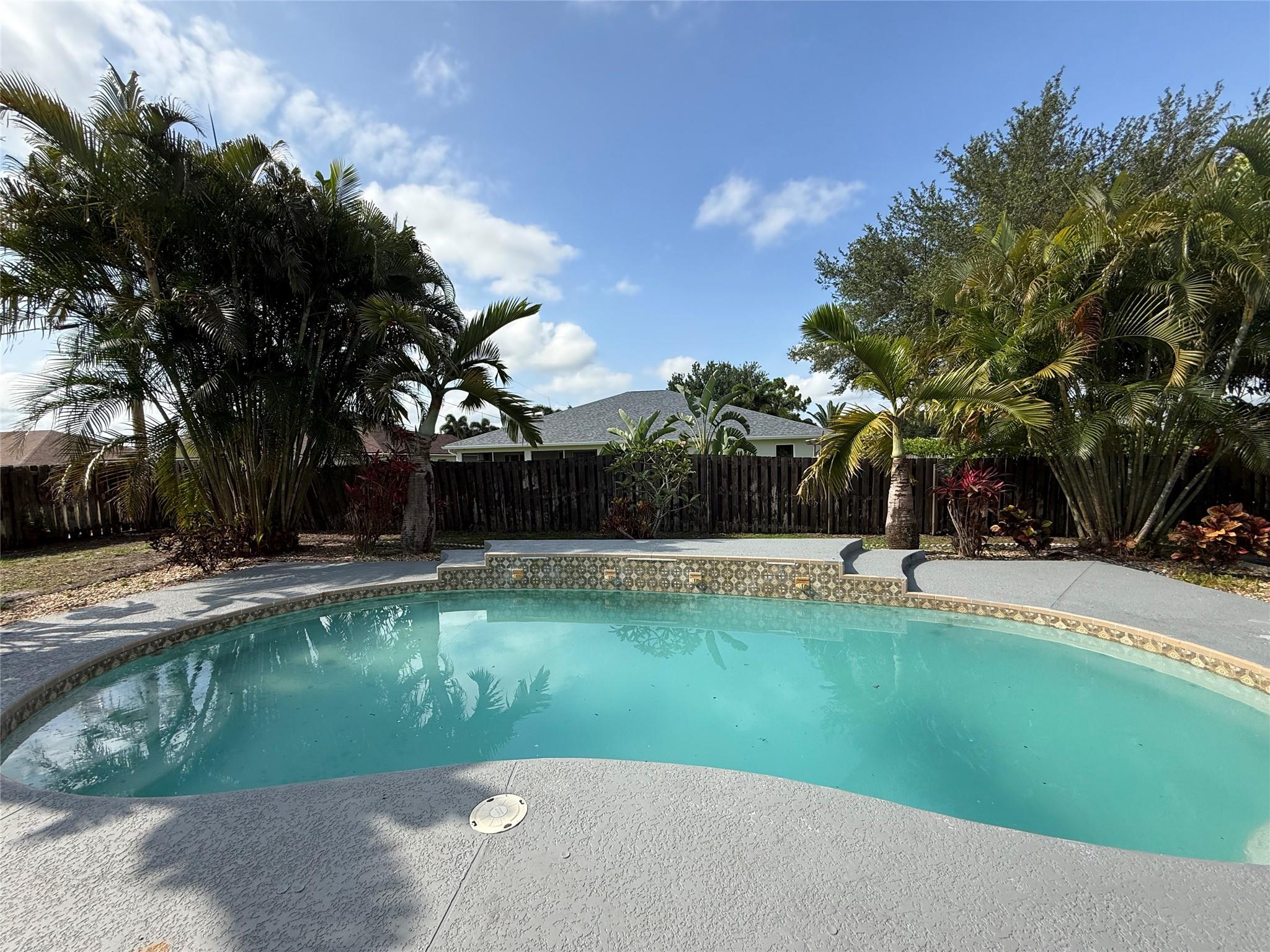 PORT ST LUCIE SECTION 17 - Residential Lease