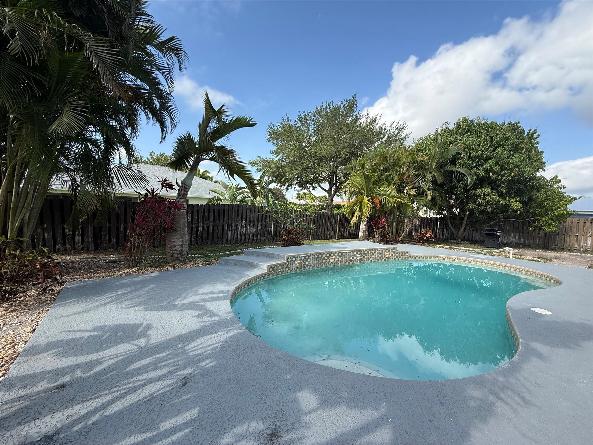 PORT ST LUCIE SECTION 17 - Residential Lease