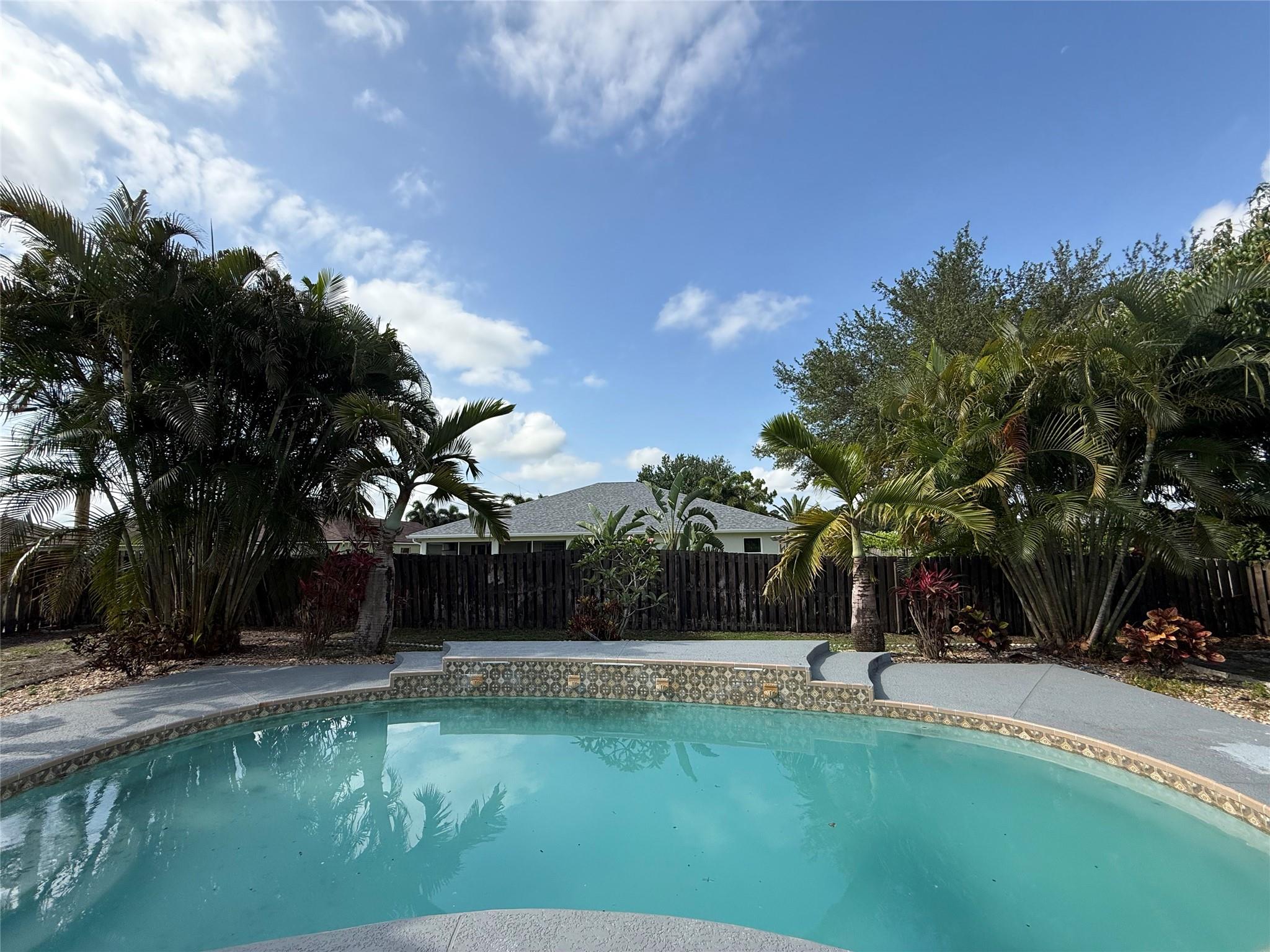 PORT ST LUCIE SECTION 17 - Residential Lease