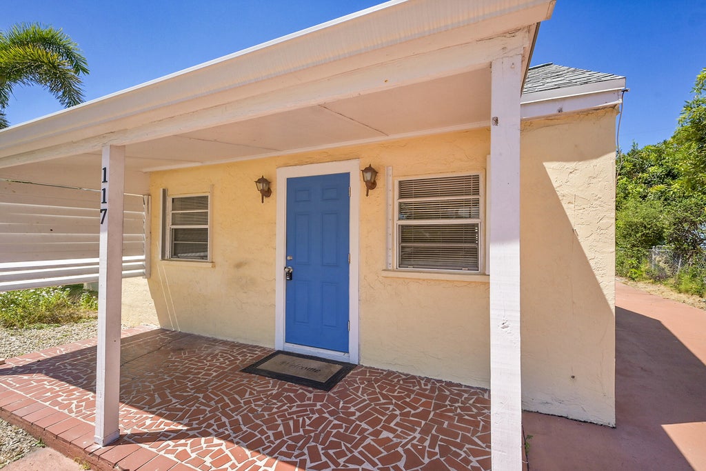Photo of 117 Mayfield Road, Lantana, FL 33462 (MLS # R11118002)