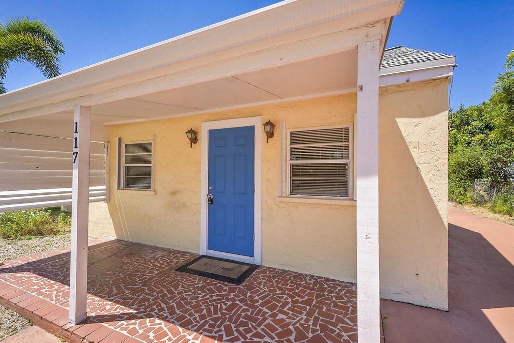 Photo of 117 Mayfield Road, Lantana, FL 33462 (MLS # R11118002)