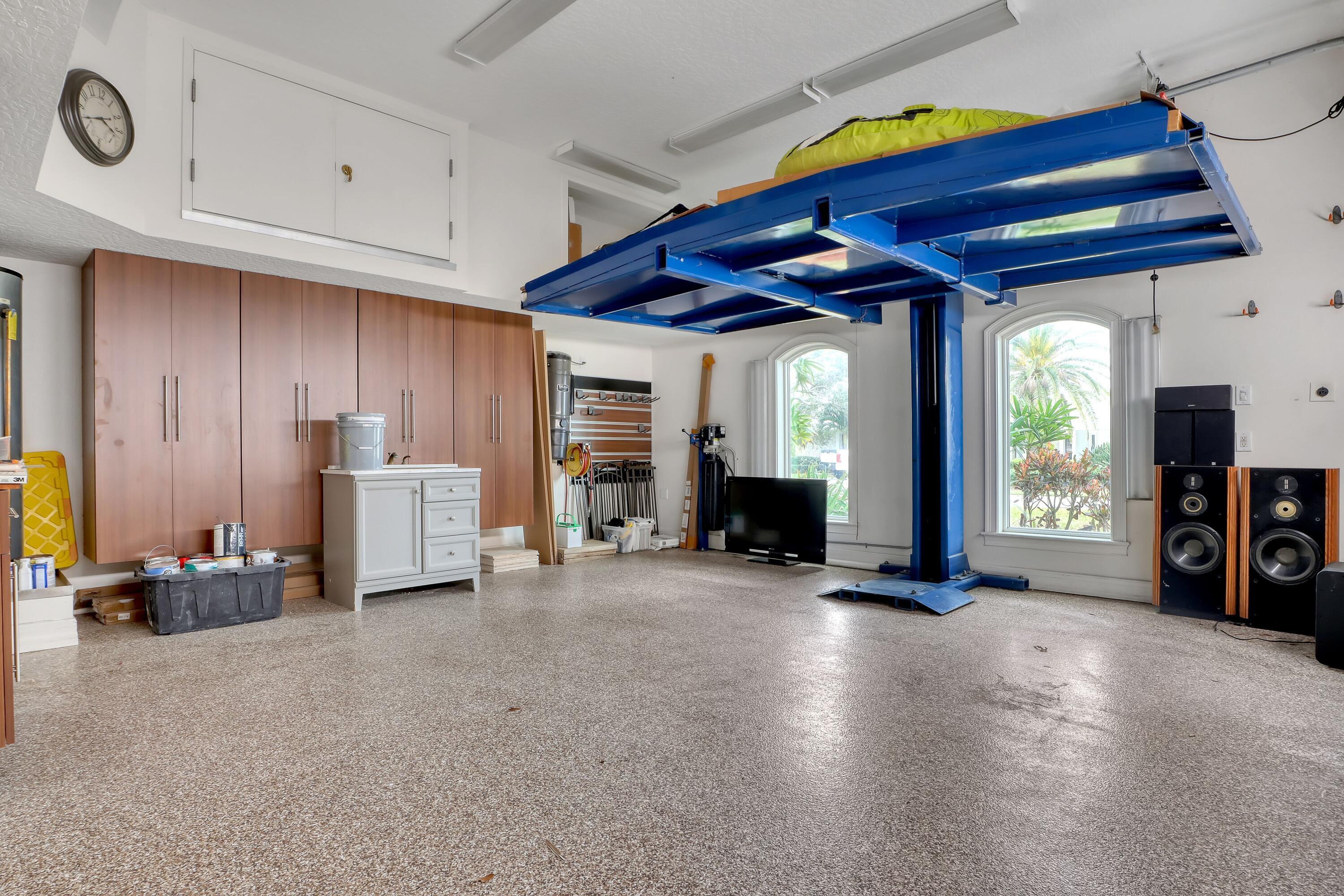 TORTOISE ISLAND PH 2 UNIT 2 P.U.D. - Residential Lease