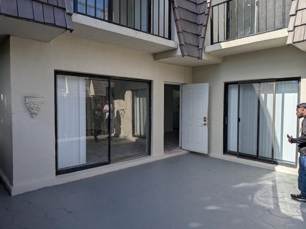 Photo of 1733 N Congress Avenue, West Palm Beach, FL 33401 (MLS # B26056334)