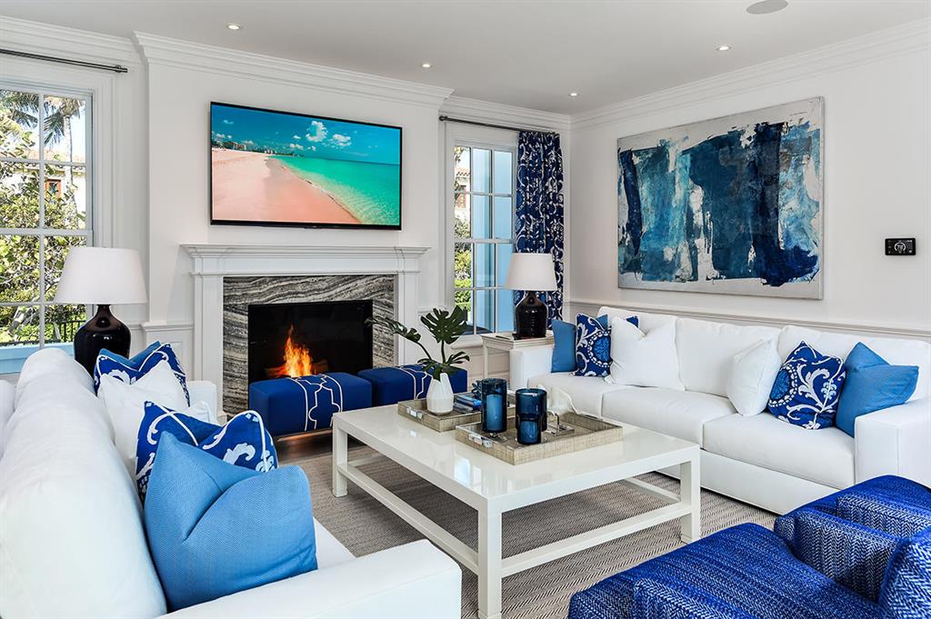 PALM BEACH ESTATES - Residential