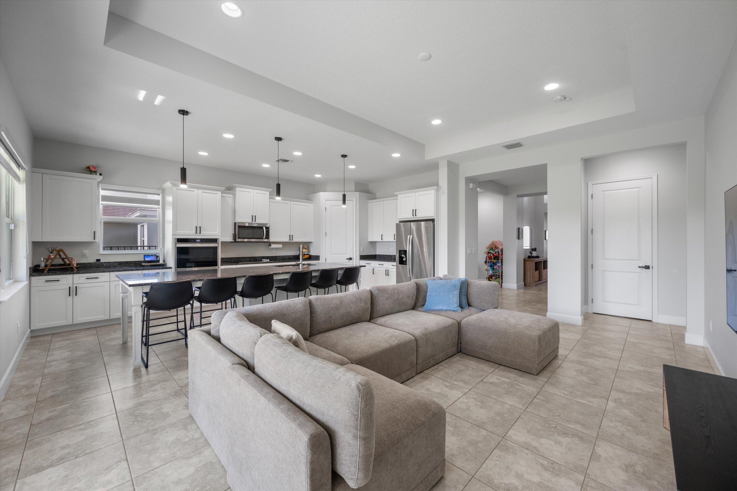 GROVES OF WESTLAKE - Residential