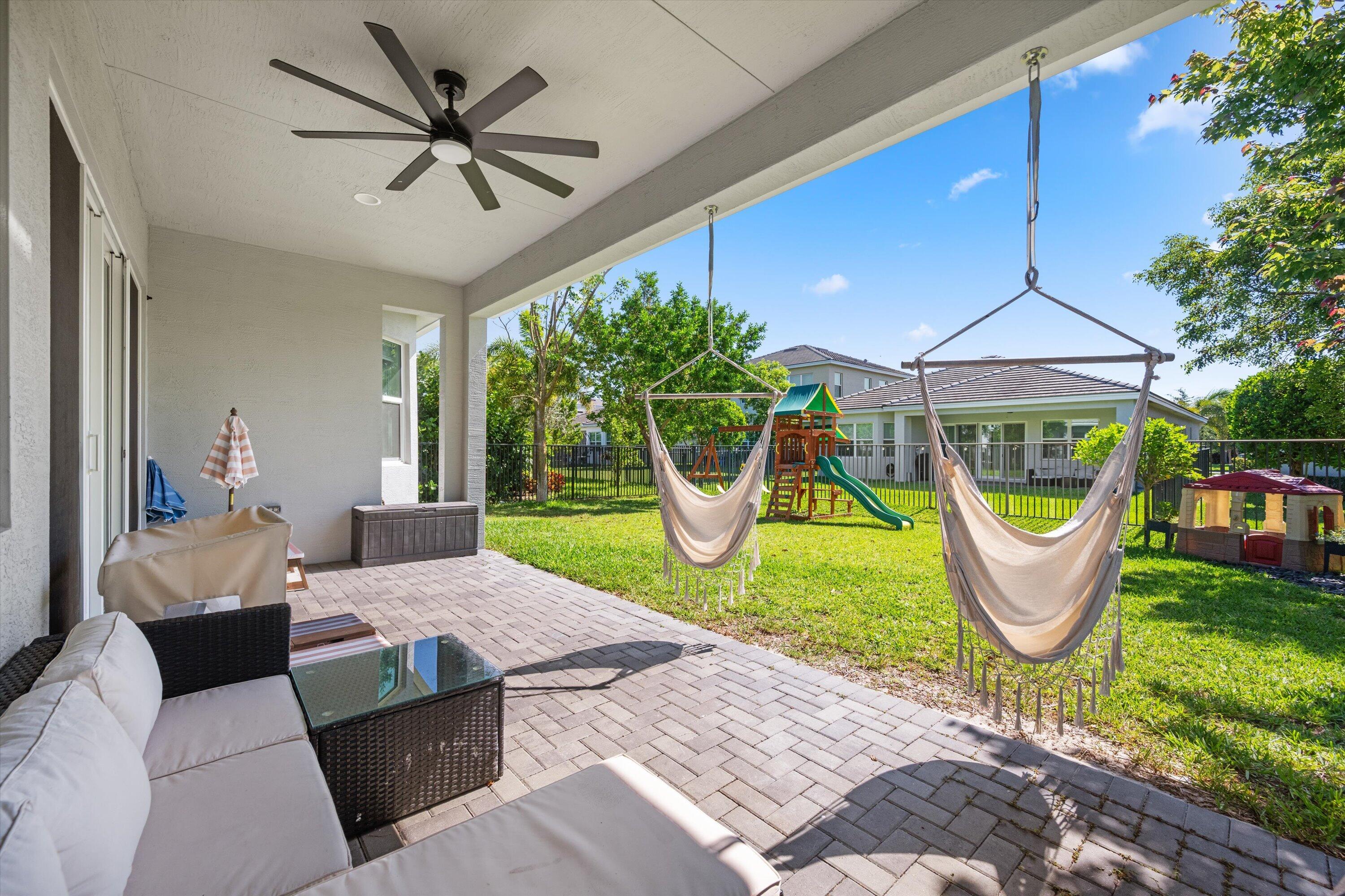 GROVES OF WESTLAKE - Residential