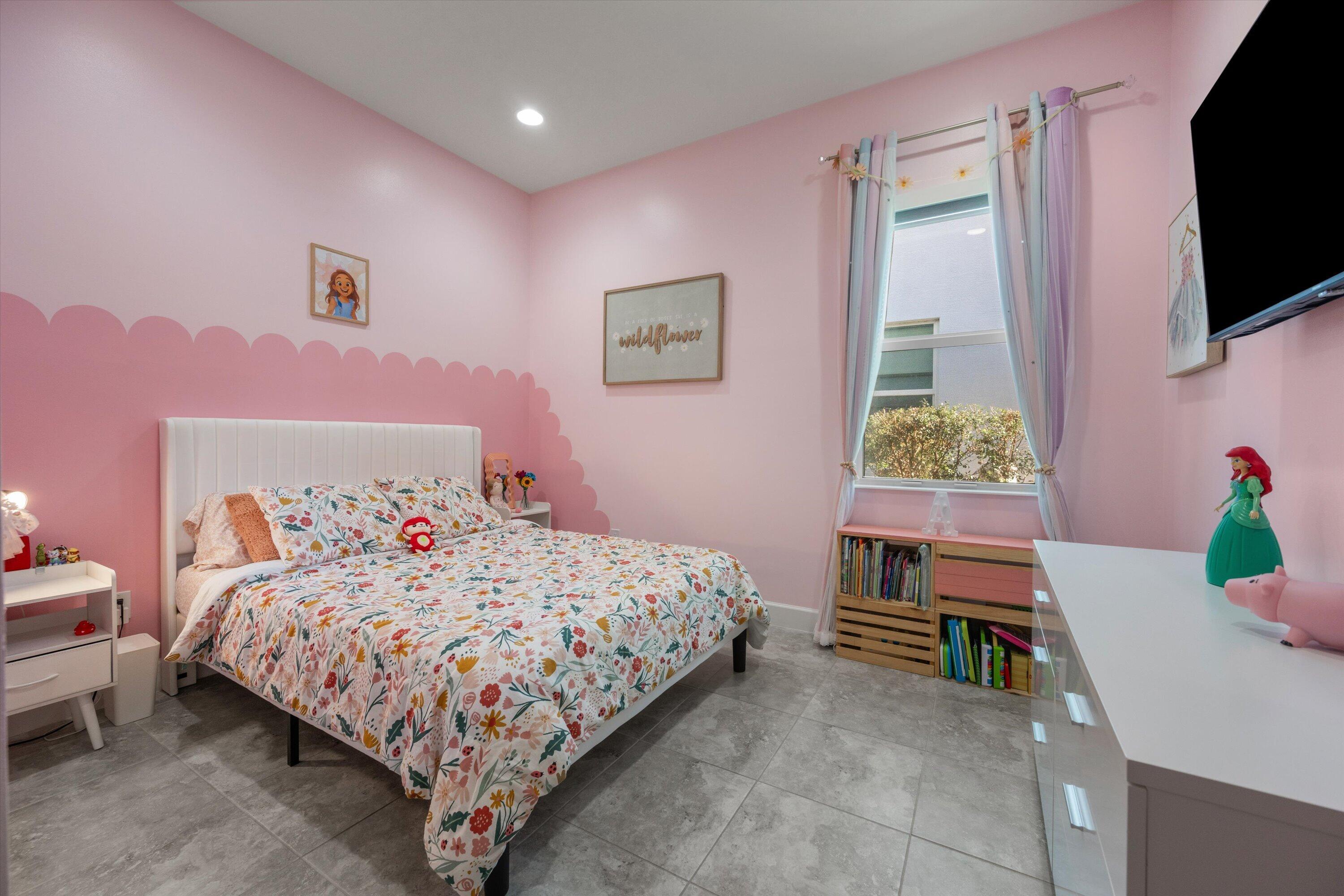 GROVES OF WESTLAKE - Residential