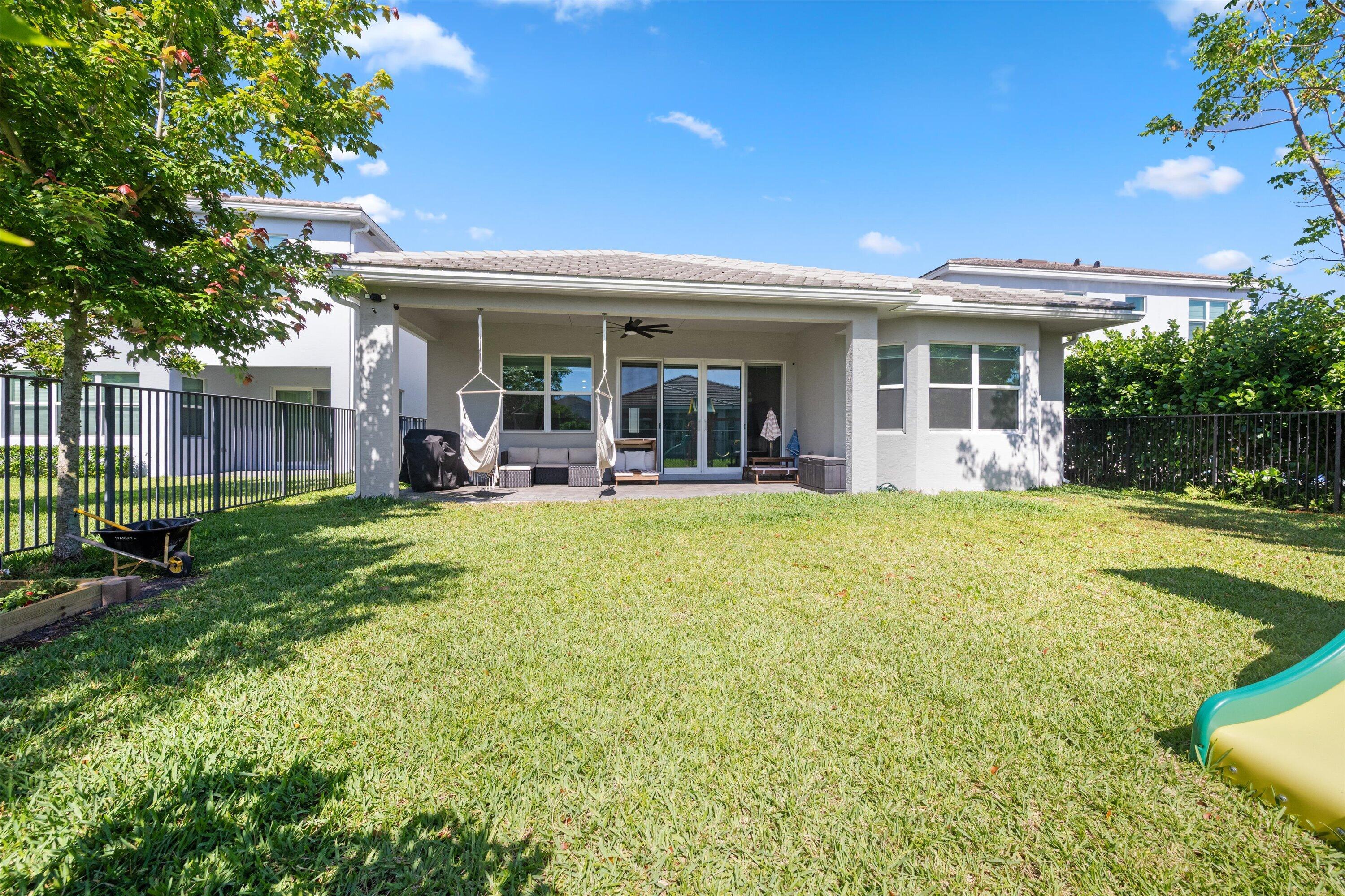 GROVES OF WESTLAKE - Residential