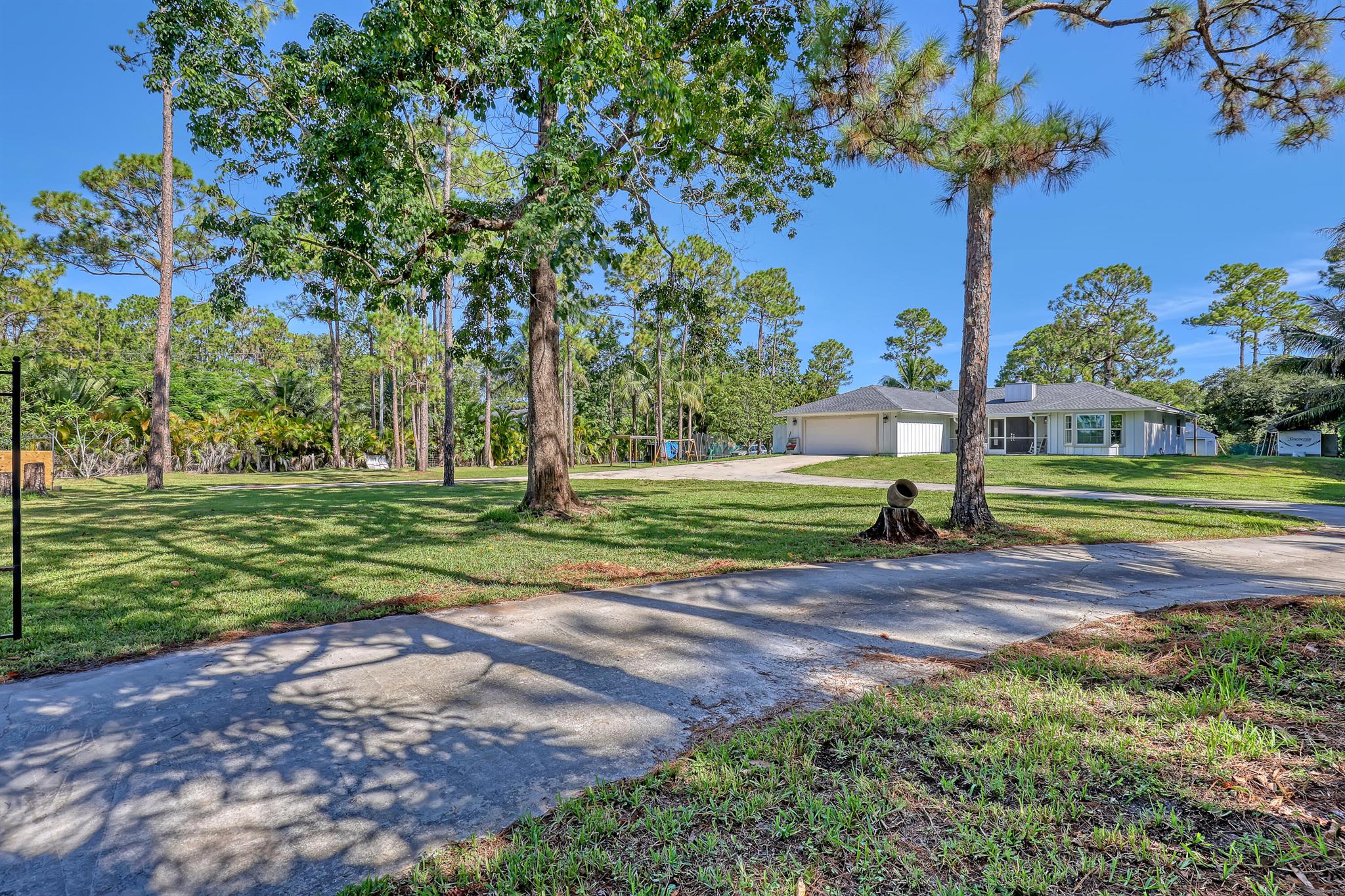 11885 52nd Road N
