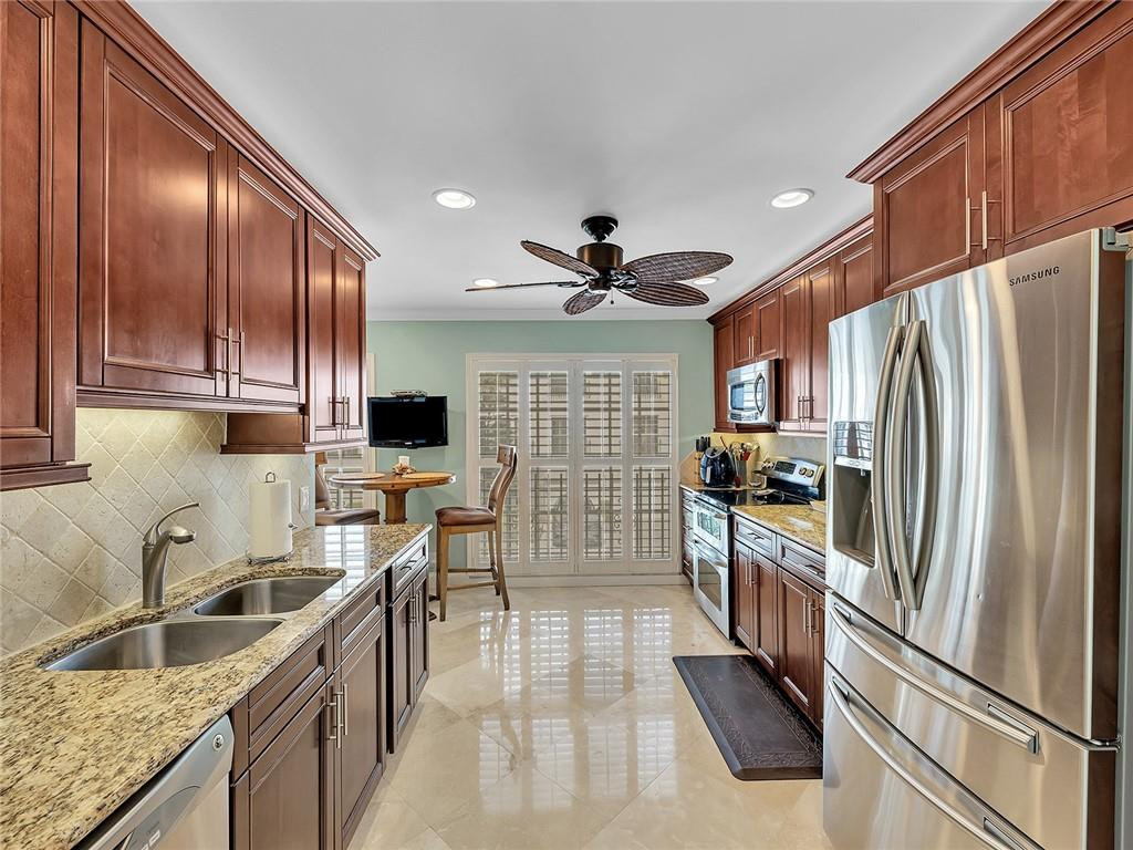 Hillsboro Beach and Yacht - Residential