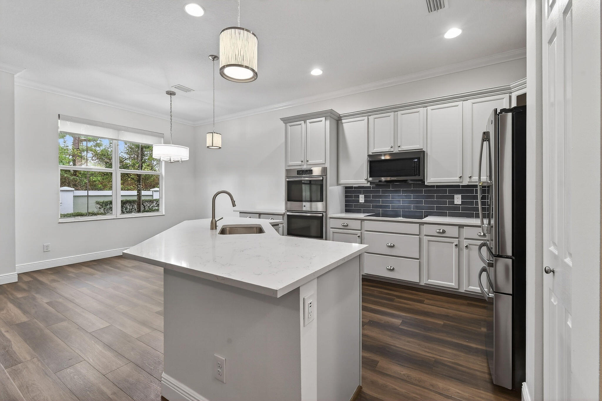 SOUTHAMPTON - Residential