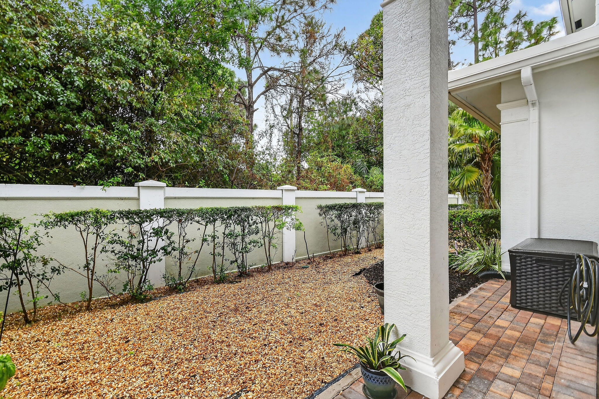 SOUTHAMPTON - Residential