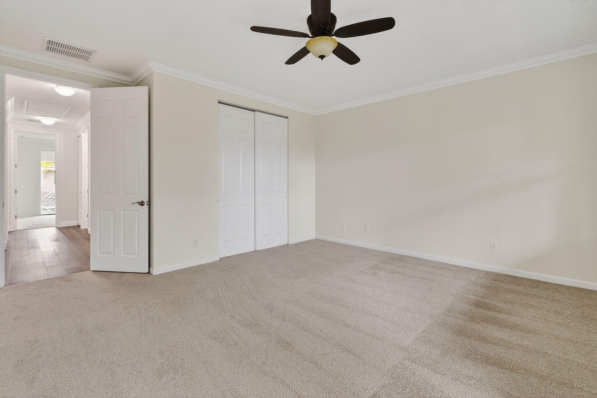 SOUTHAMPTON - Residential