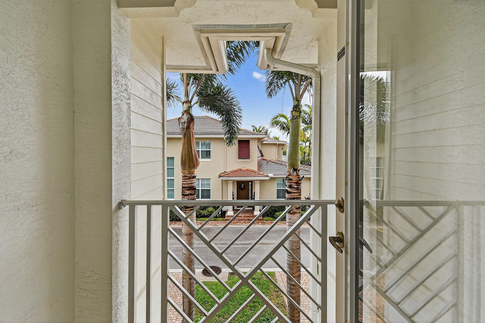 SOUTHAMPTON - Residential