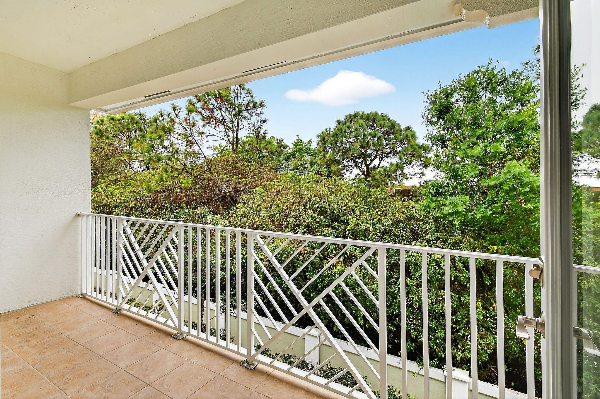 SOUTHAMPTON - Residential