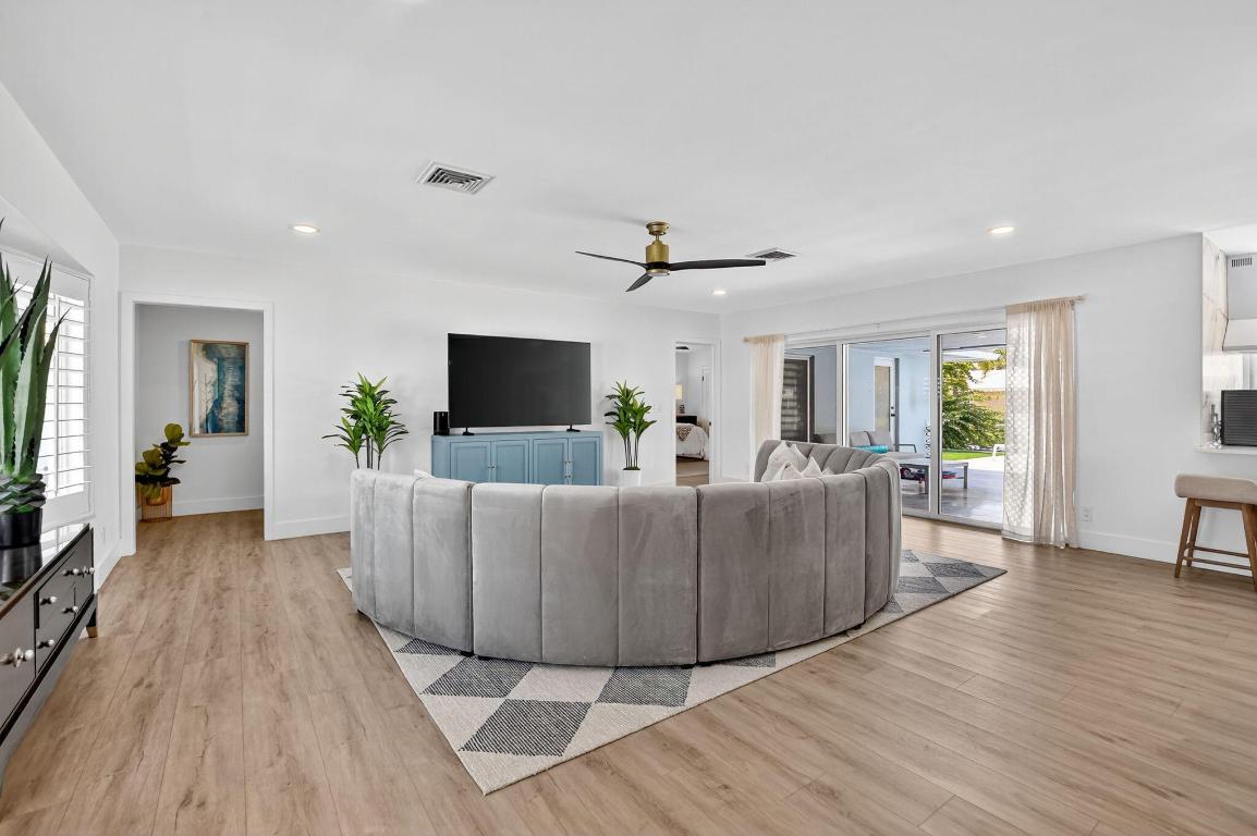 CAMINO GARDENS SEC 1 - Residential