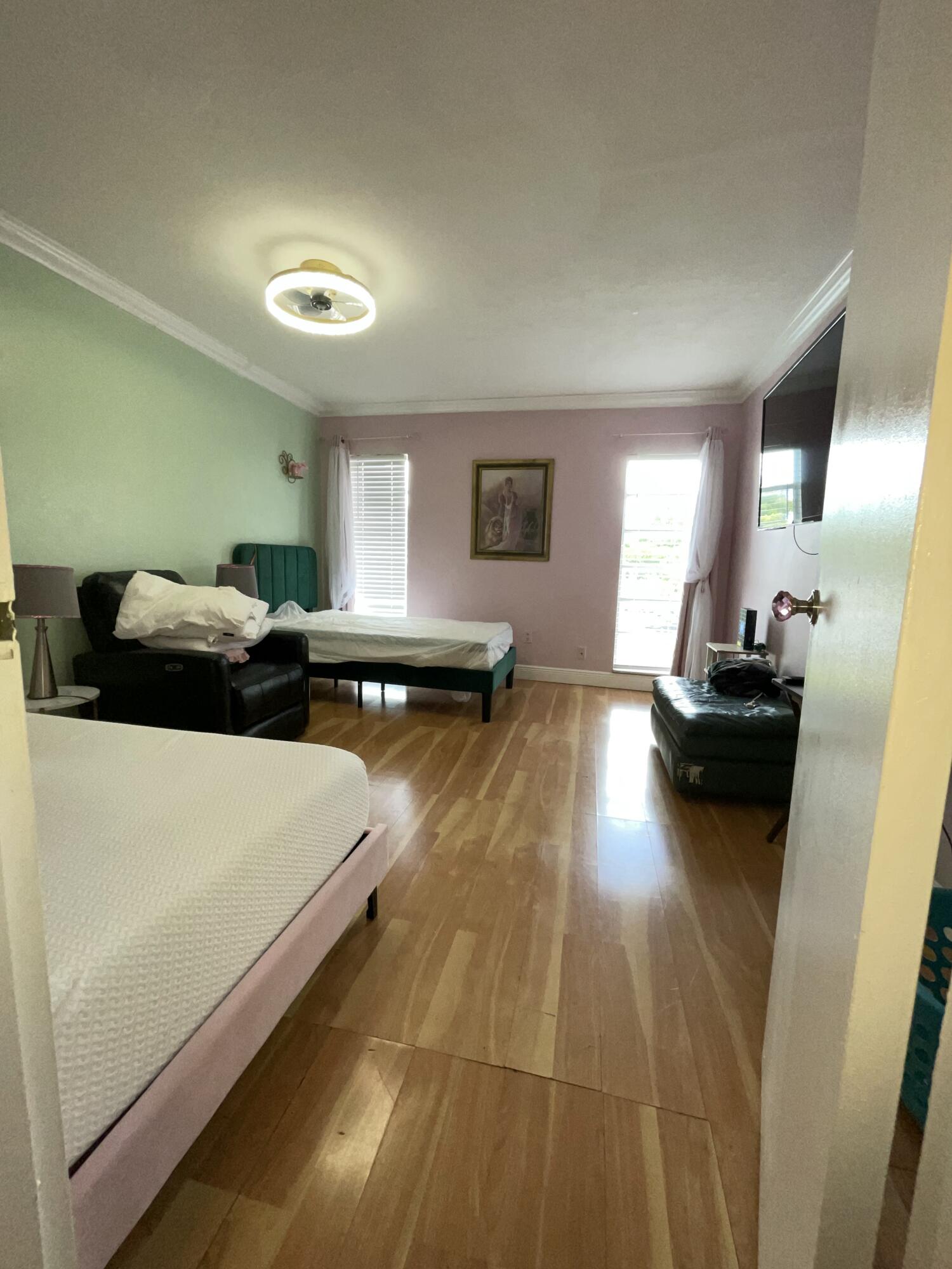 TOWN SQUARE CONDO - Residential