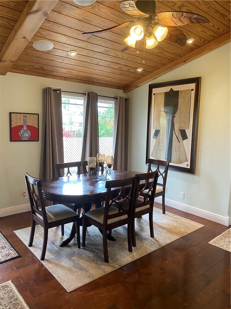 CORAL BROOK 37-18 B - Residential
