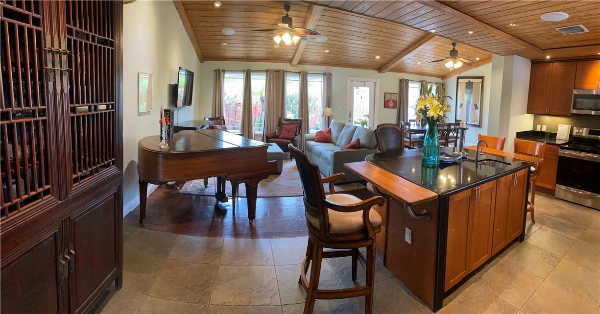 CORAL BROOK 37-18 B - Residential