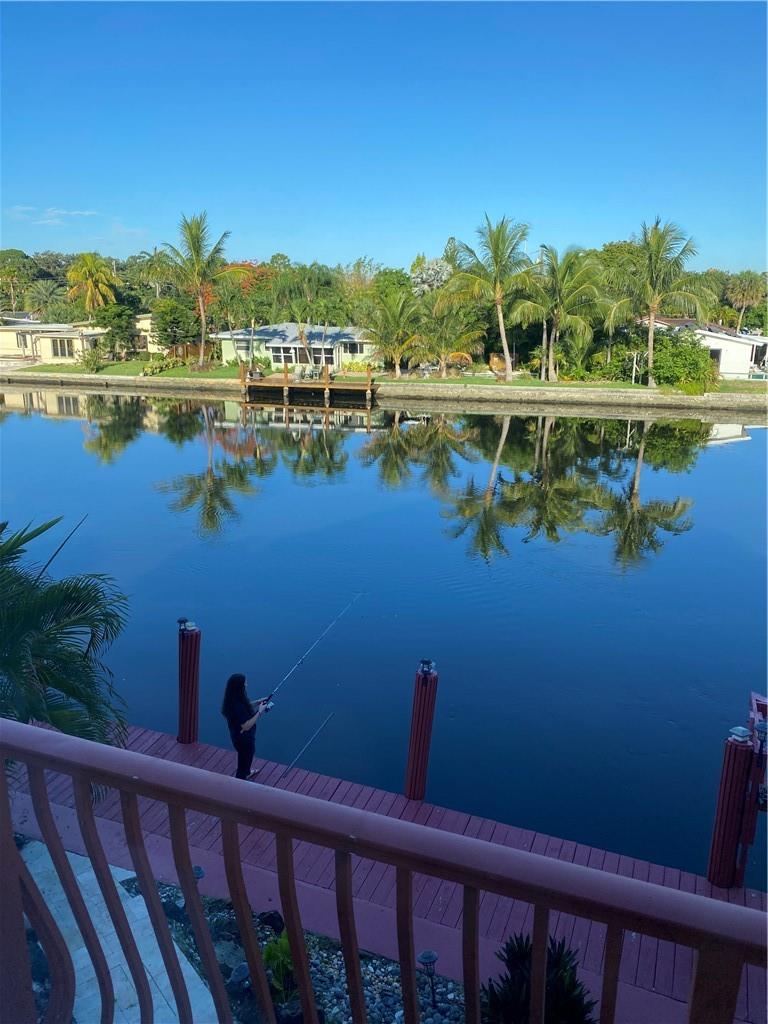 CORAL BROOK 37-18 B - Residential