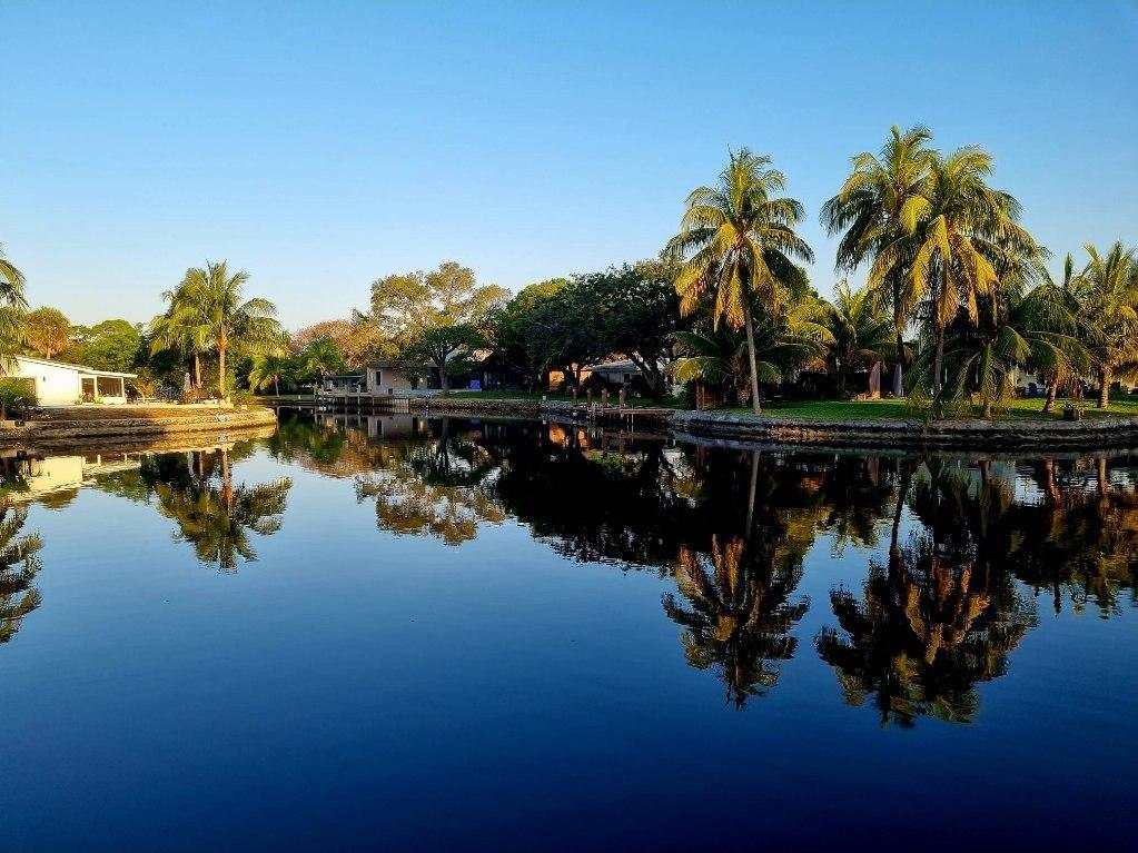 CORAL BROOK 37-18 B - Residential