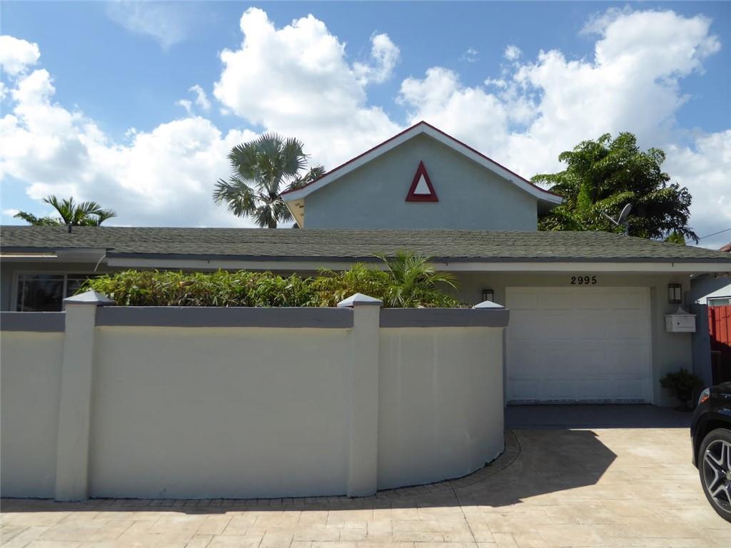 CORAL BROOK 37-18 B - Residential