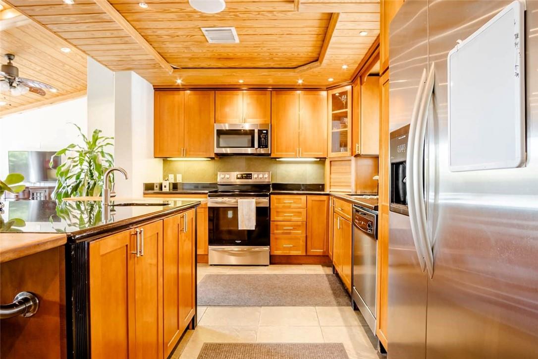 CORAL BROOK 37-18 B - Residential