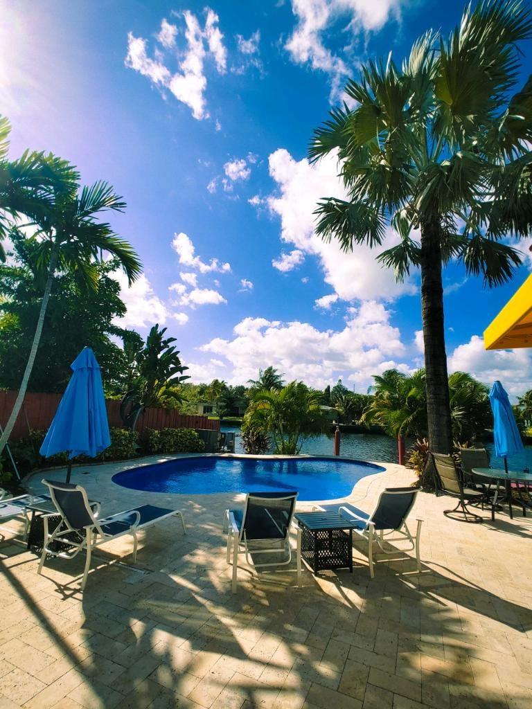 CORAL BROOK 37-18 B - Residential