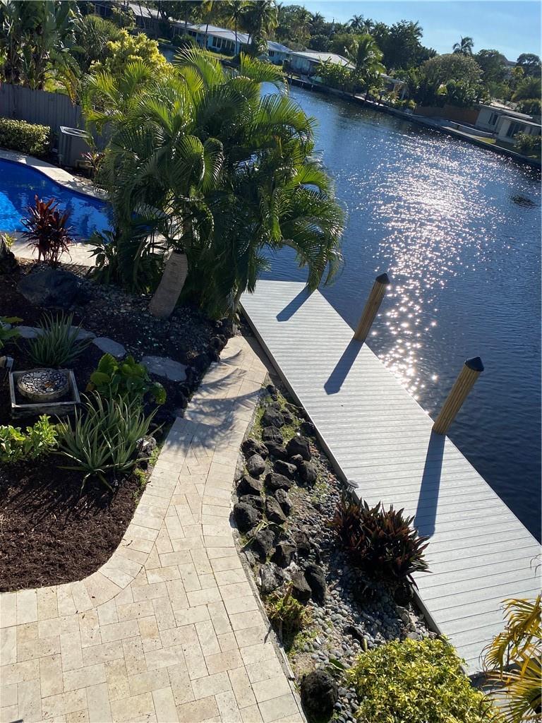 CORAL BROOK 37-18 B - Residential