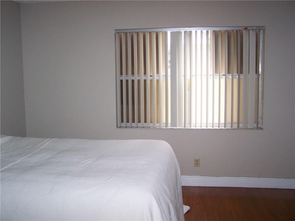 SUNRISE LAKES 3 - Residential