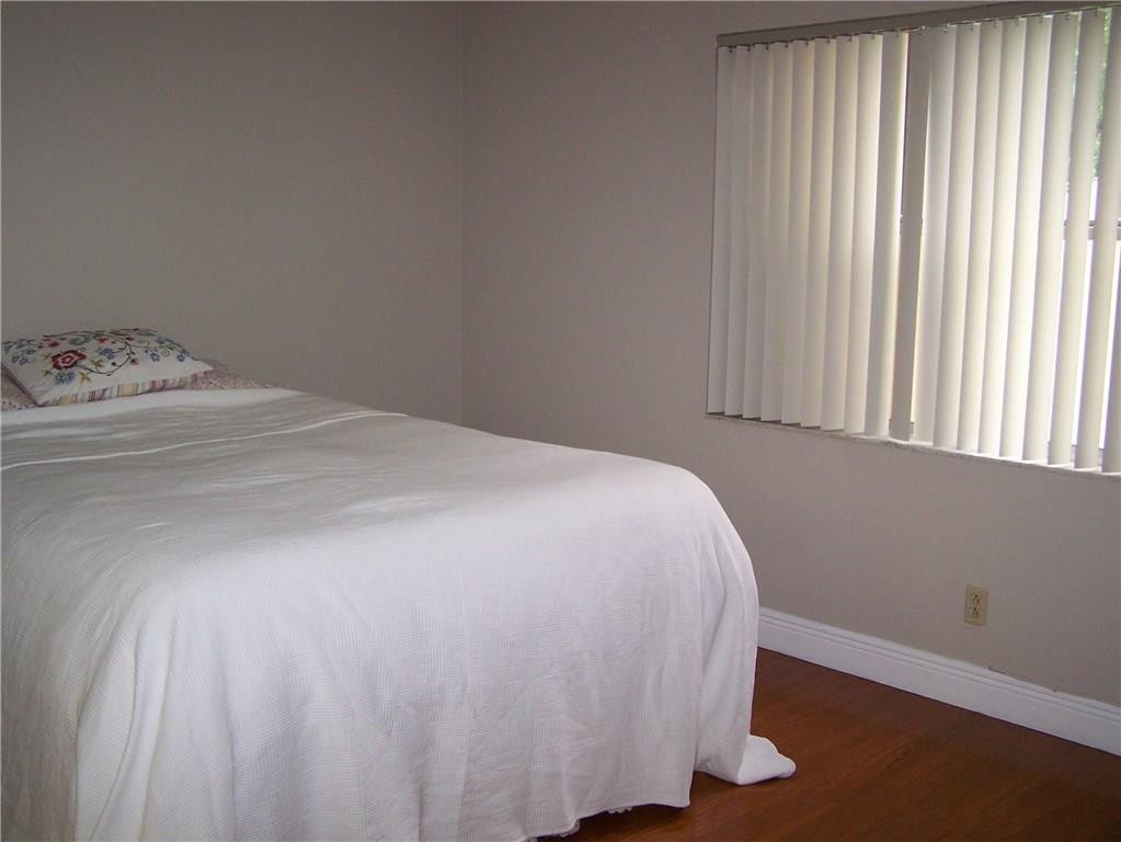 SUNRISE LAKES 3 - Residential