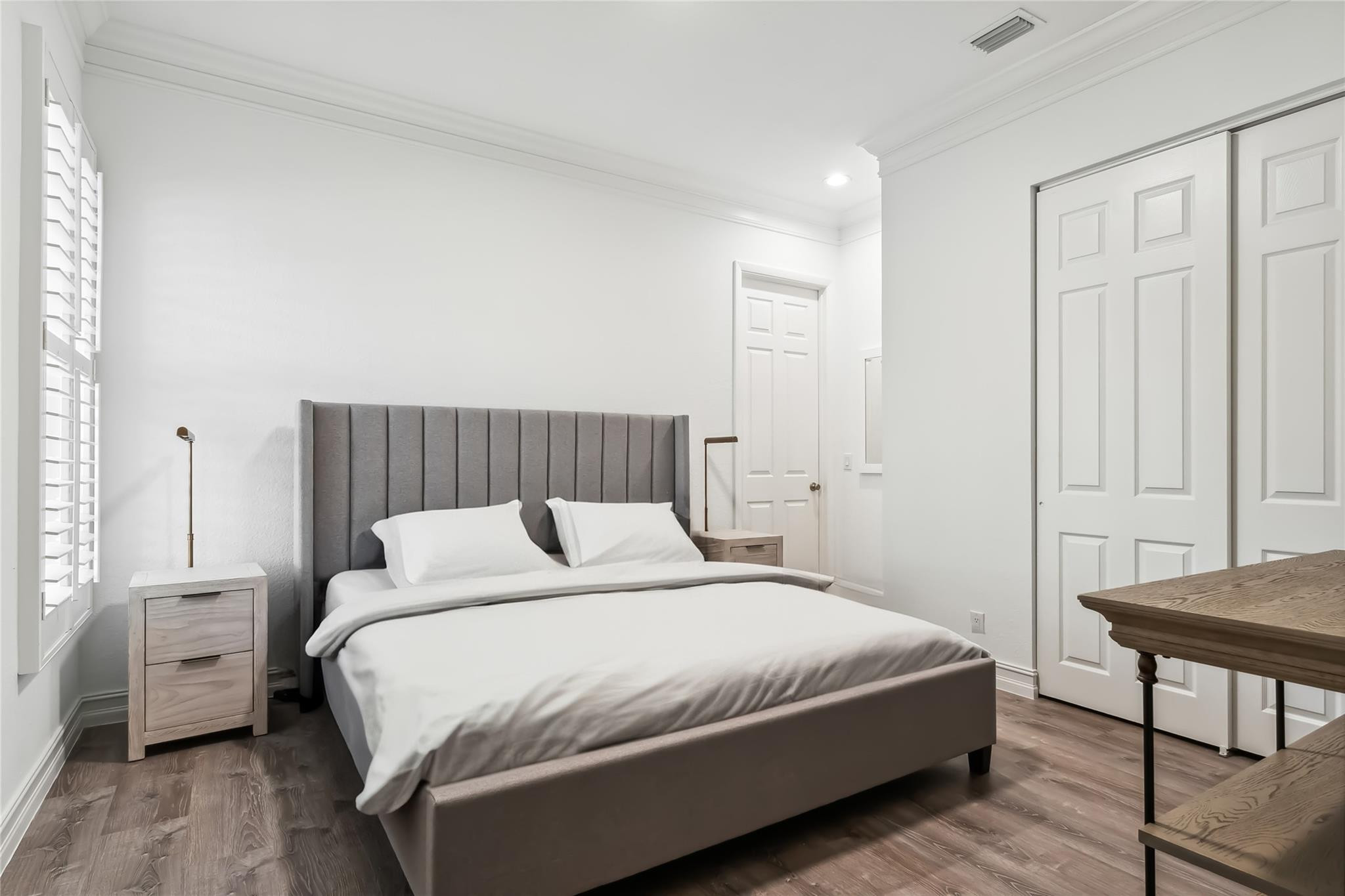 EAGLES LANDING OF P B POL - Residential Lease