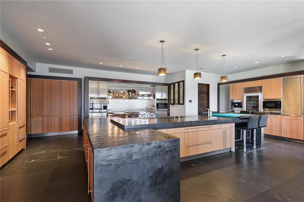 Coral Ridge North 28-37 B - Residential