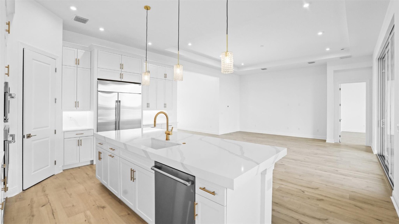 Astor Creek - Residential