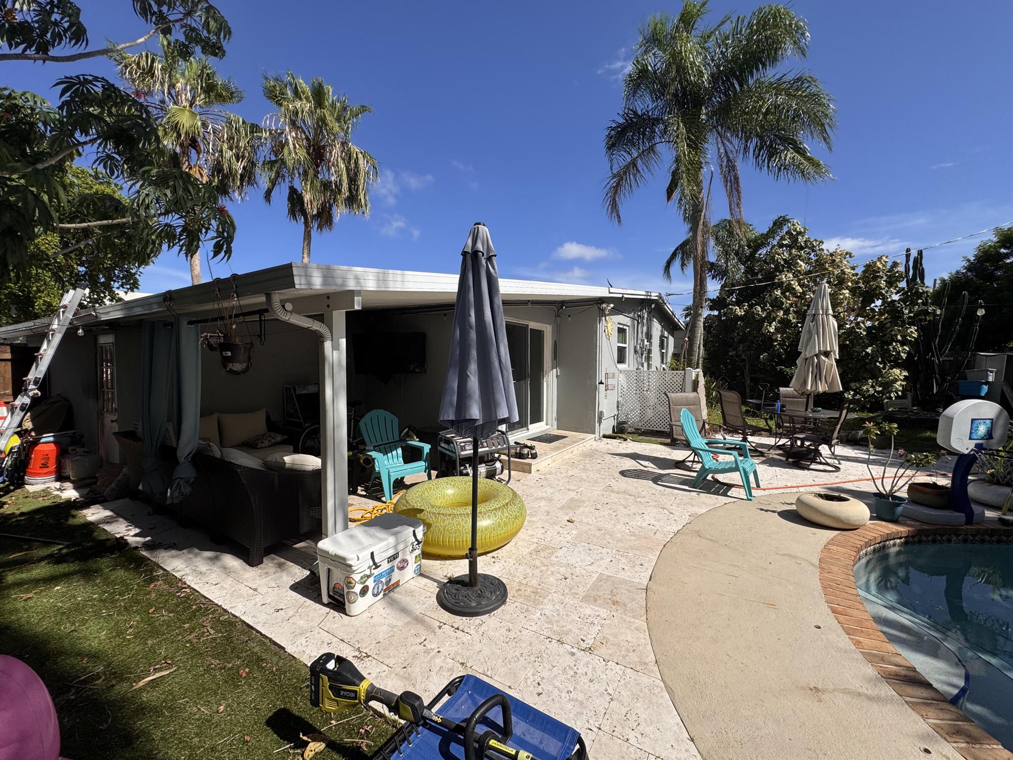 4395 NW 10th Terrace