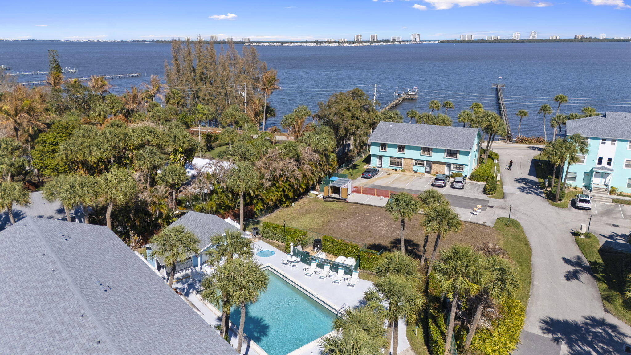 INDIAN RIVER LANDING - Residential