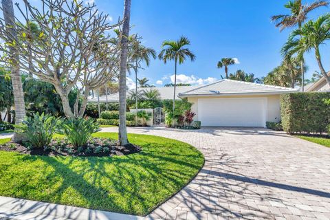 A home in Jupiter Inlet Colony