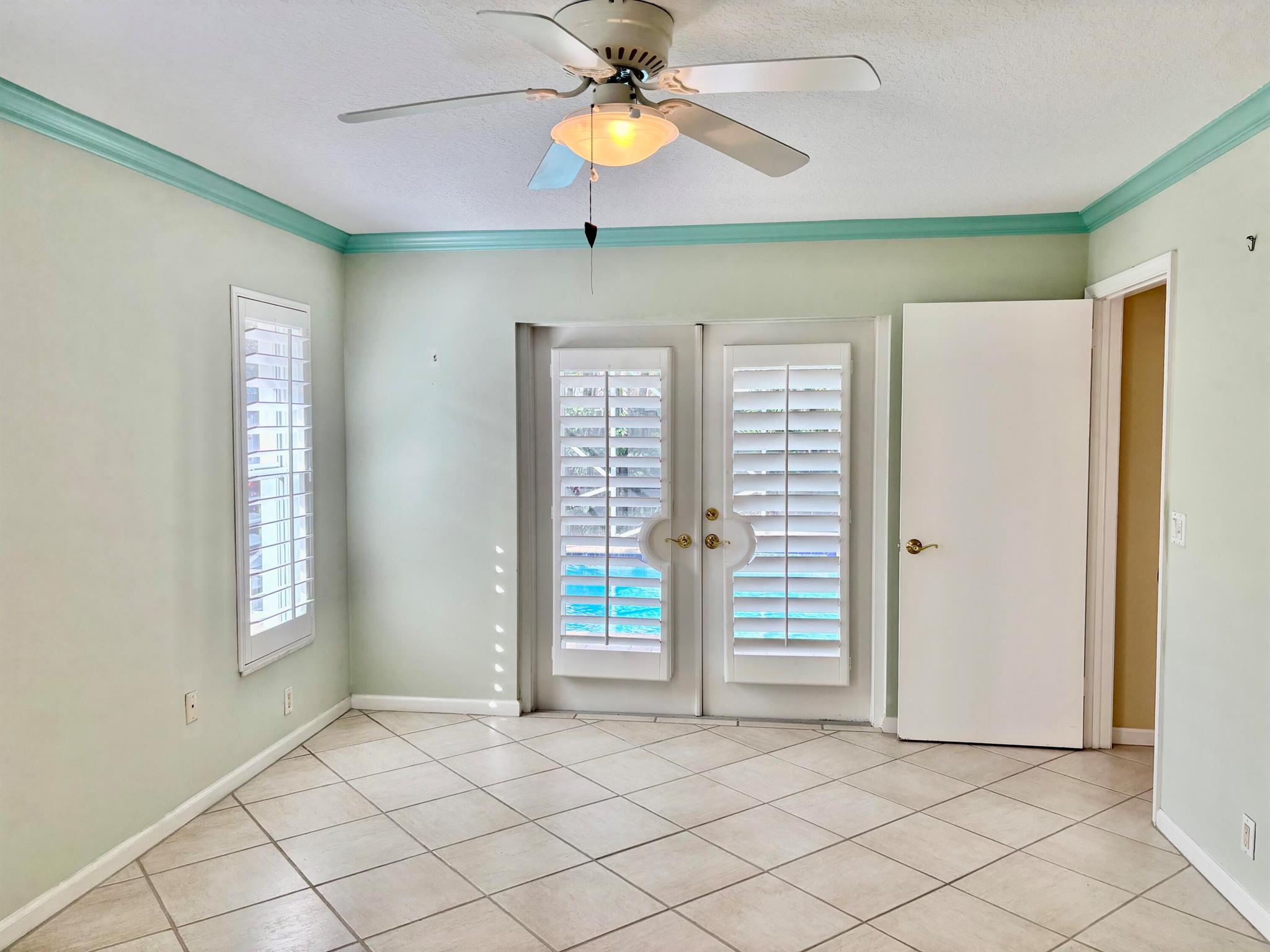 JUPITER INLET BEACH COLON - Residential