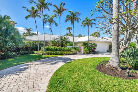 A home in Jupiter Inlet Colony