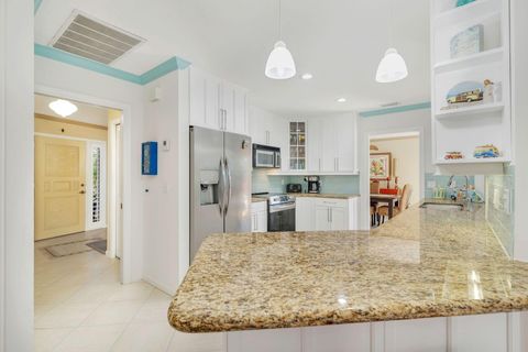 A home in Jupiter Inlet Colony