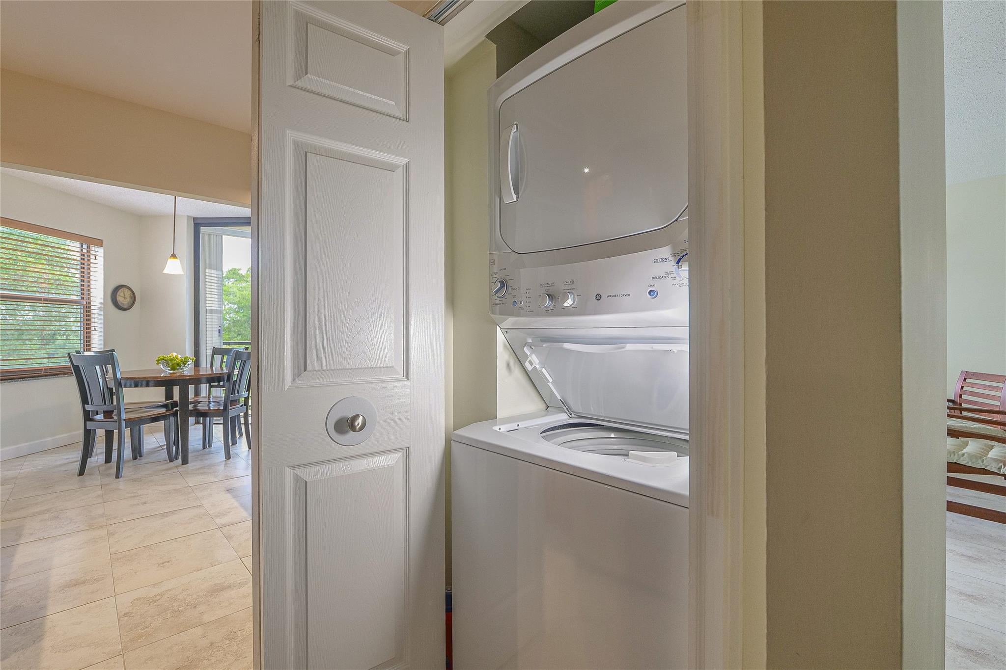 ENVIRON TOWERS - Residential