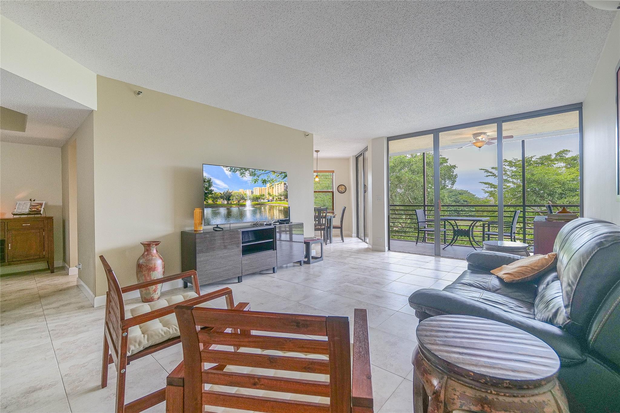 ENVIRON TOWERS - Residential