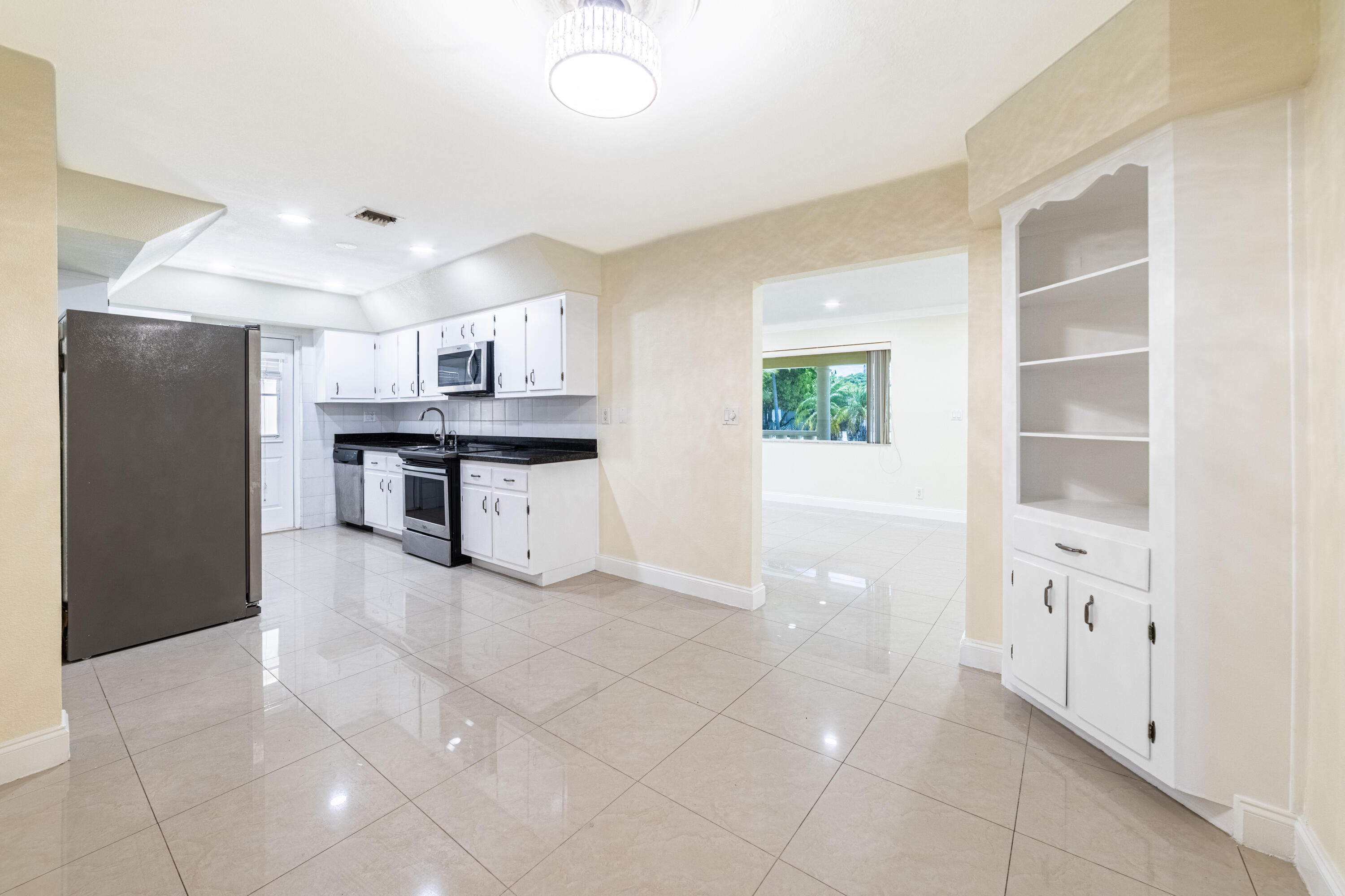 NORTH POMPANO BEACH SECTION - Residential Lease
