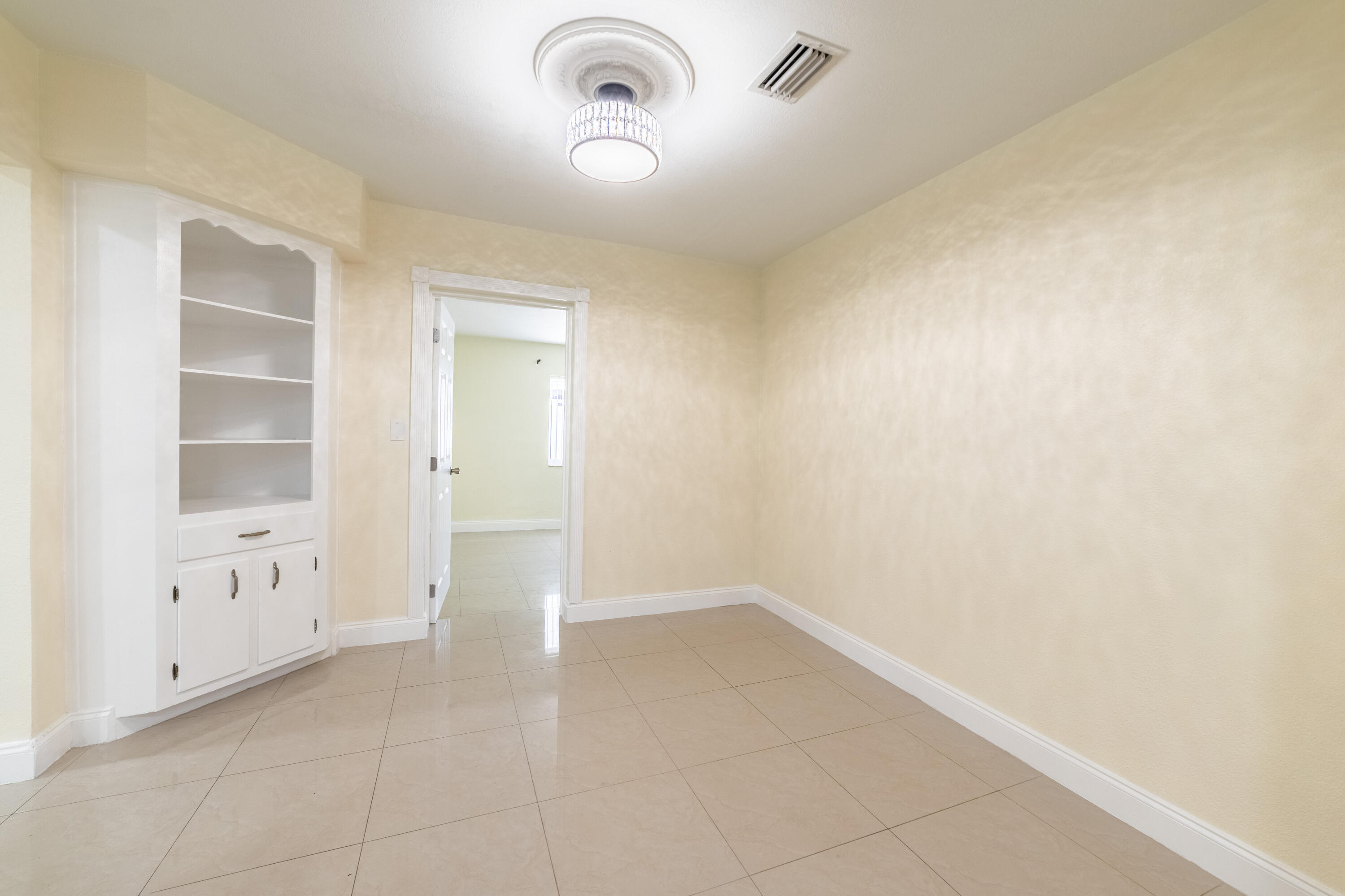 NORTH POMPANO BEACH SECTION - Residential Lease
