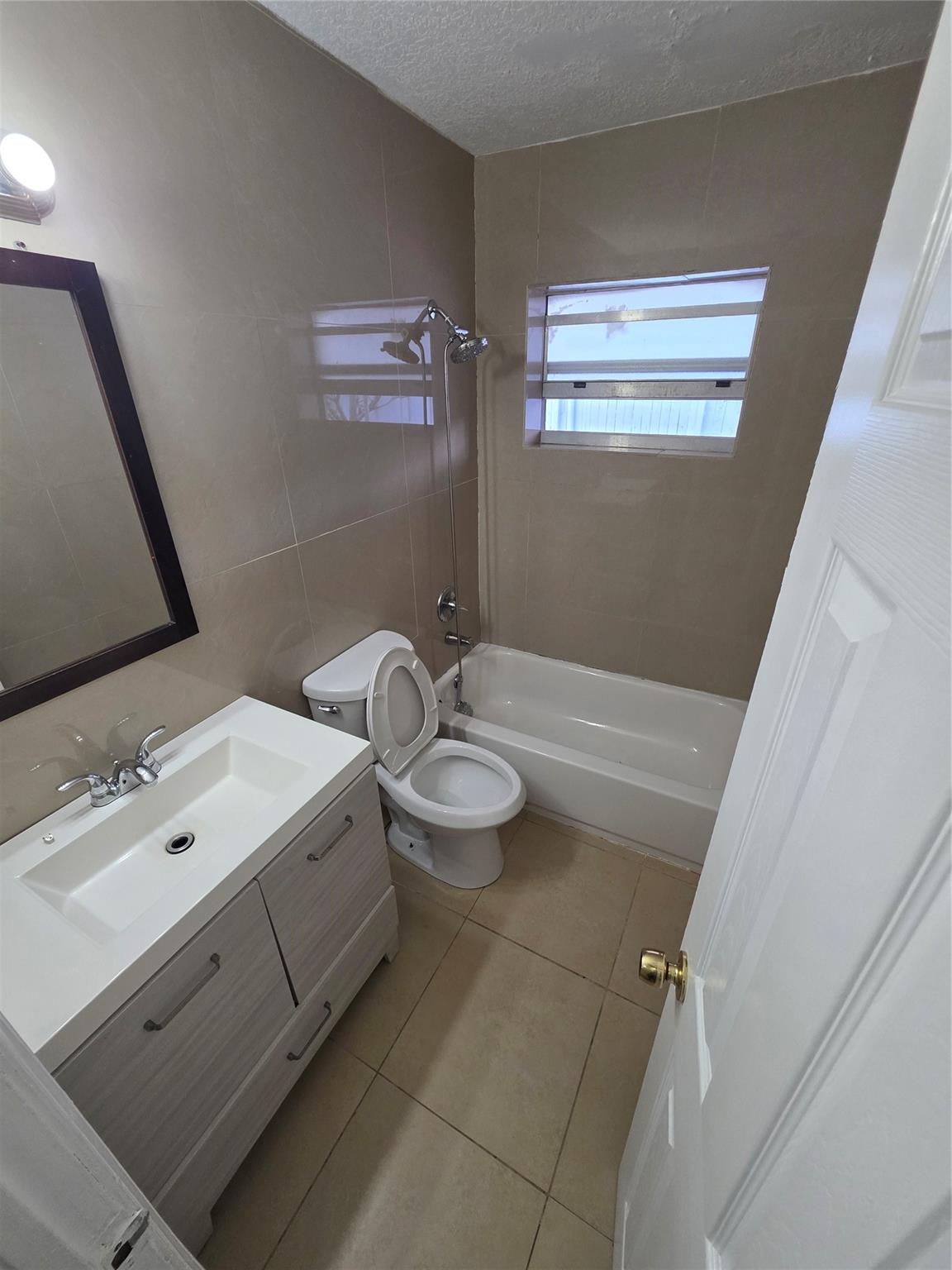 Melrose Park Sec 1 27-6 B - Residential Lease